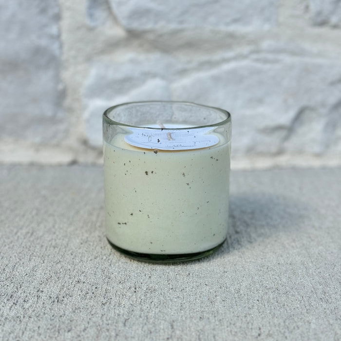 Apples & Maple Bourbon 16 oz | Flecked Glass • Old Line Candle Co.