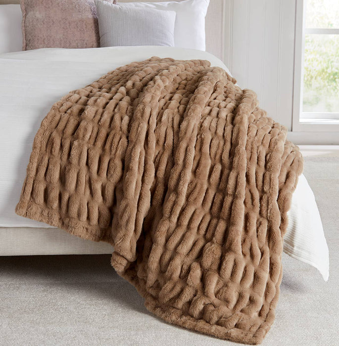 50"x60" Luxury Ruched Throw - Dune